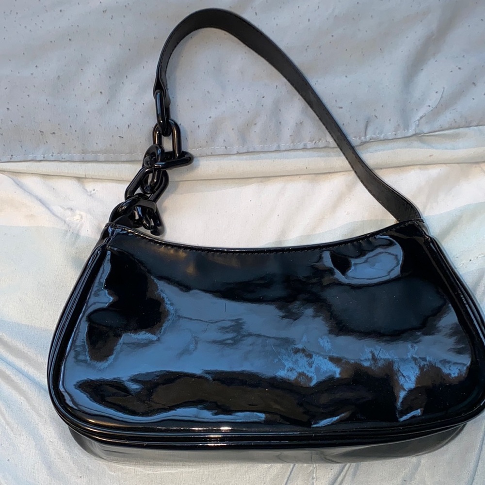 Black purse!